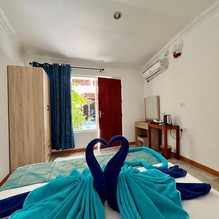 Ithaa Dhigurah - Feel Like Home Stay Экстерьер фото