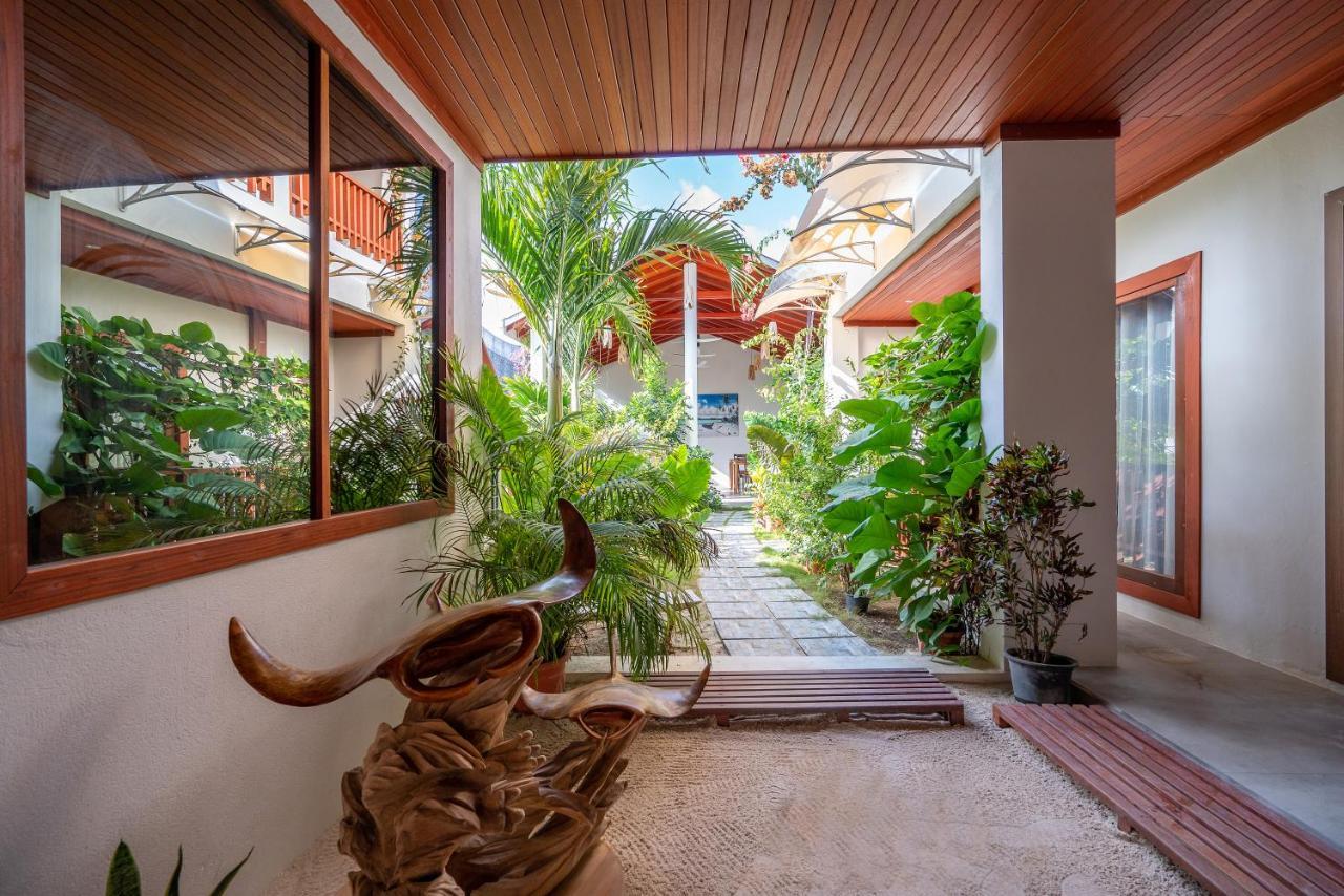 Ithaa Dhigurah - Feel Like Home Stay Экстерьер фото