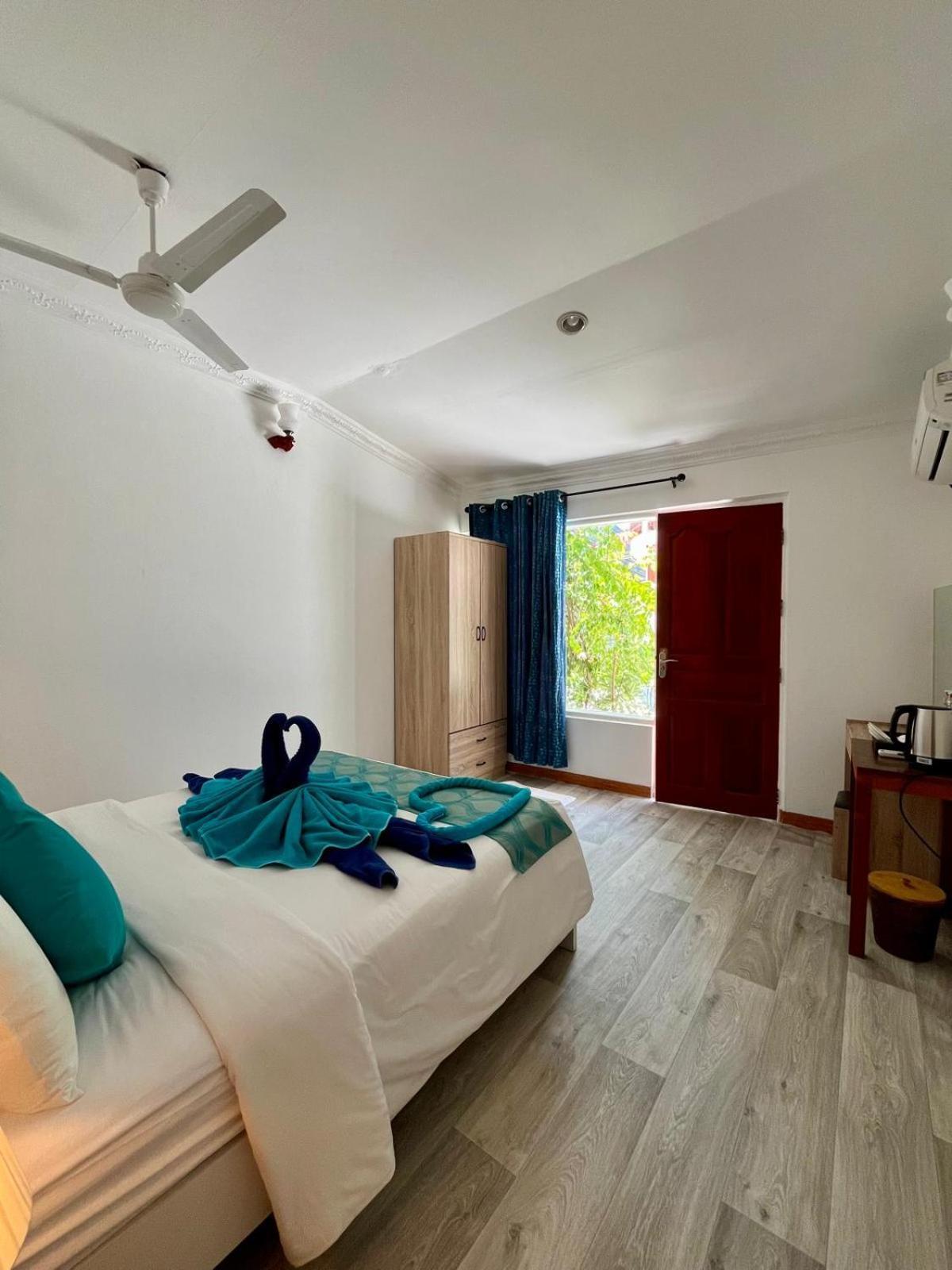 Ithaa Dhigurah - Feel Like Home Stay Экстерьер фото