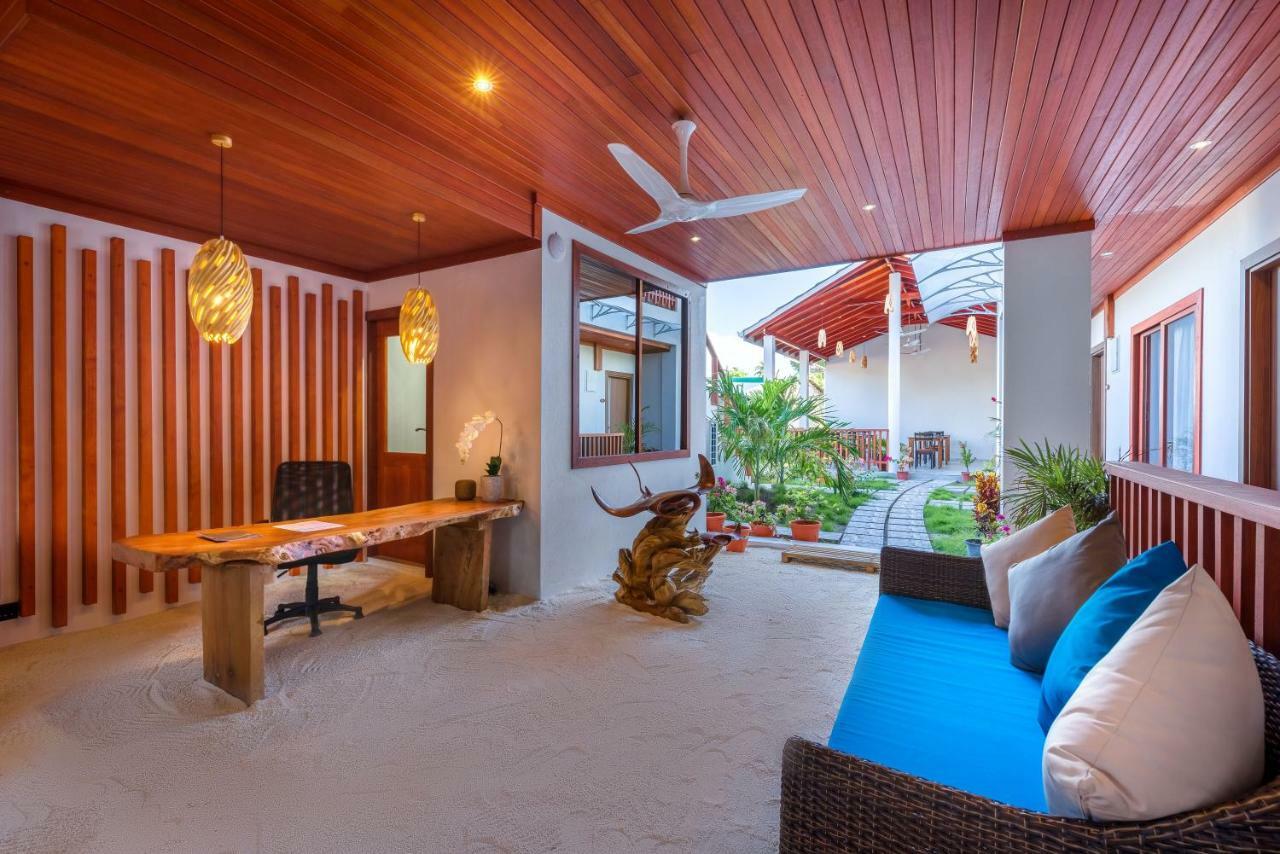 Ithaa Dhigurah - Feel Like Home Stay Экстерьер фото